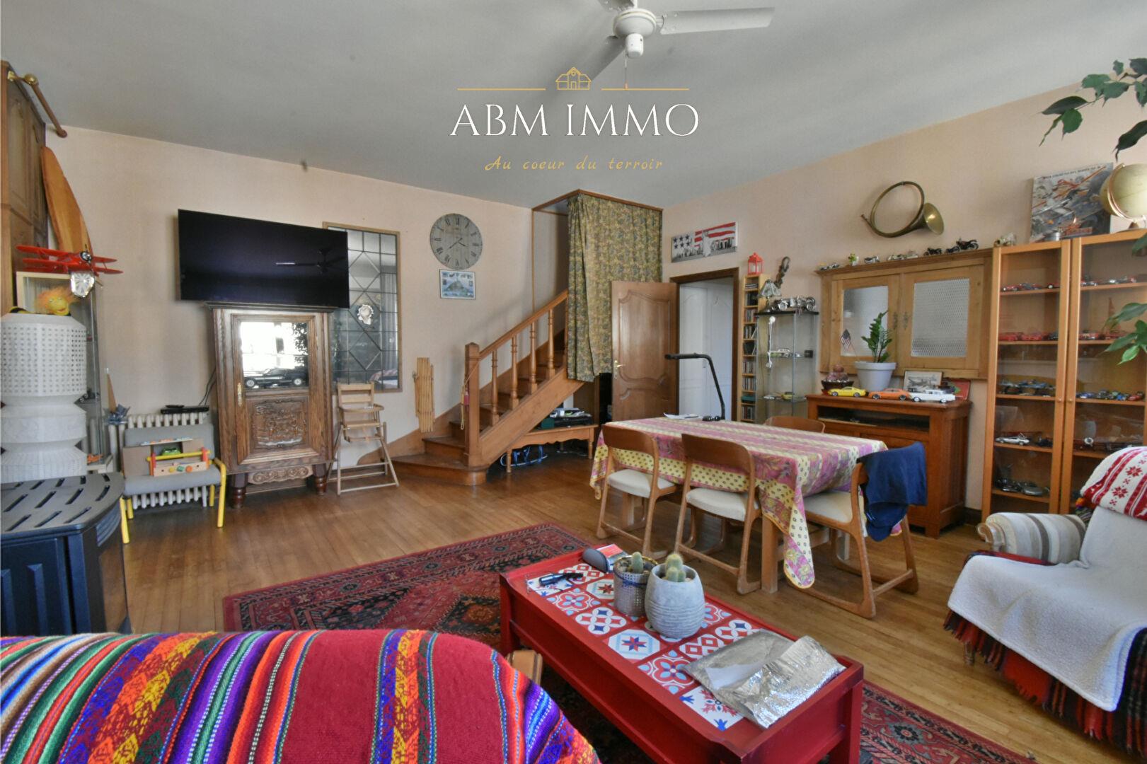 Triplex Apartment with Private Garage