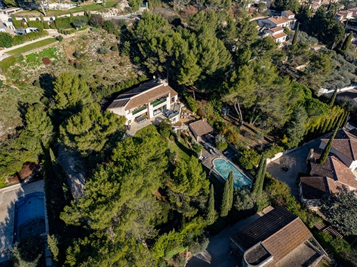 Compra: Propiedad de lujo (30400)