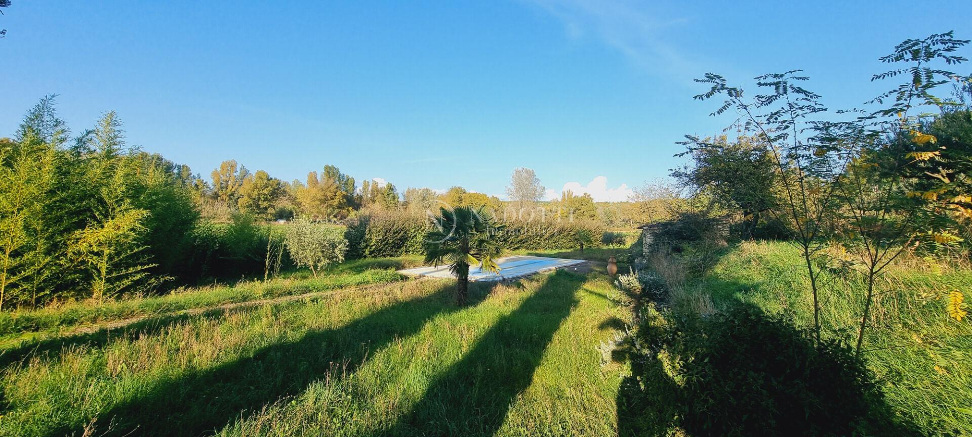 Menerbes
