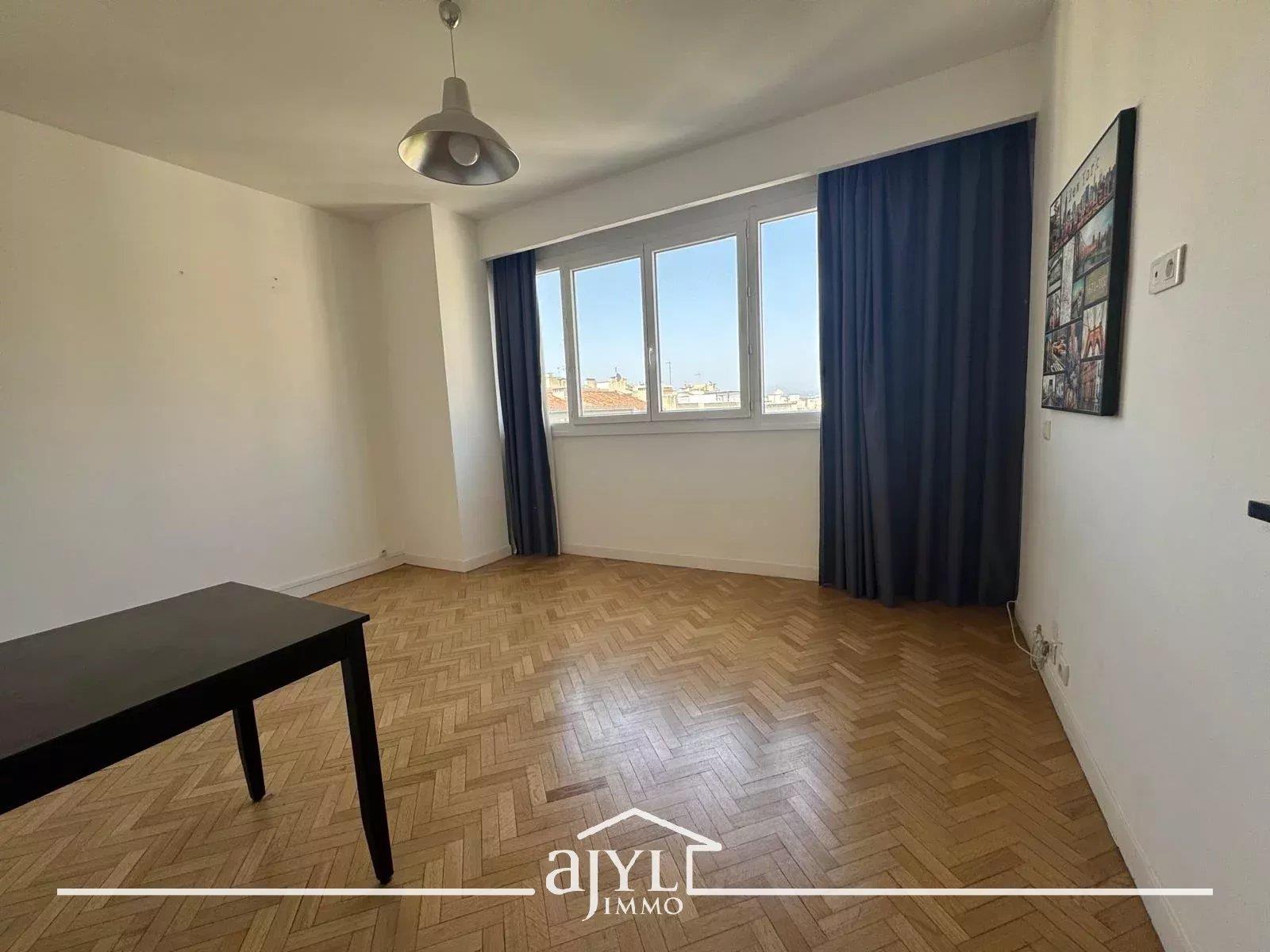 Estudio T1 con rentabilidad ideal – Marsella – Planta alta + Bodega