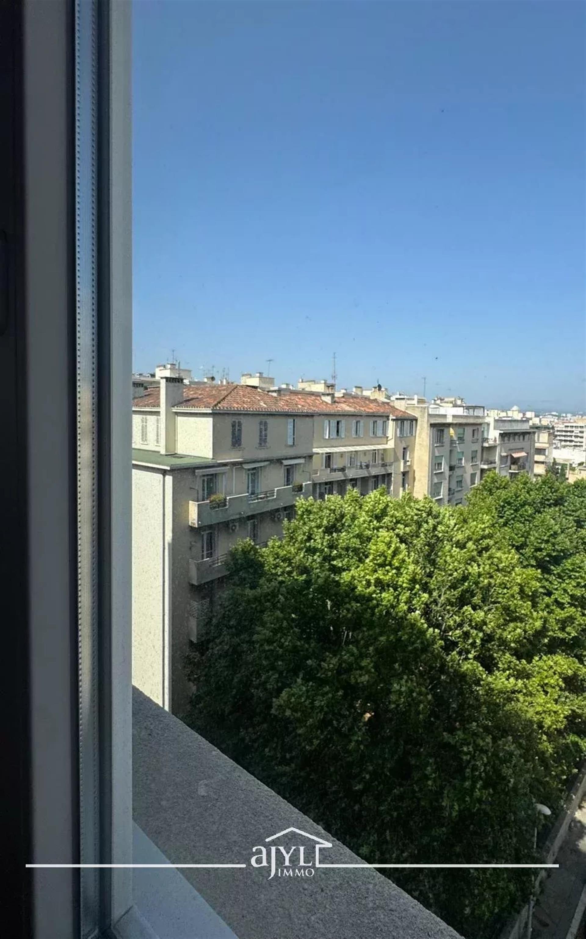 Estudio T1 con rentabilidad ideal – Marsella – Planta alta + Bodega