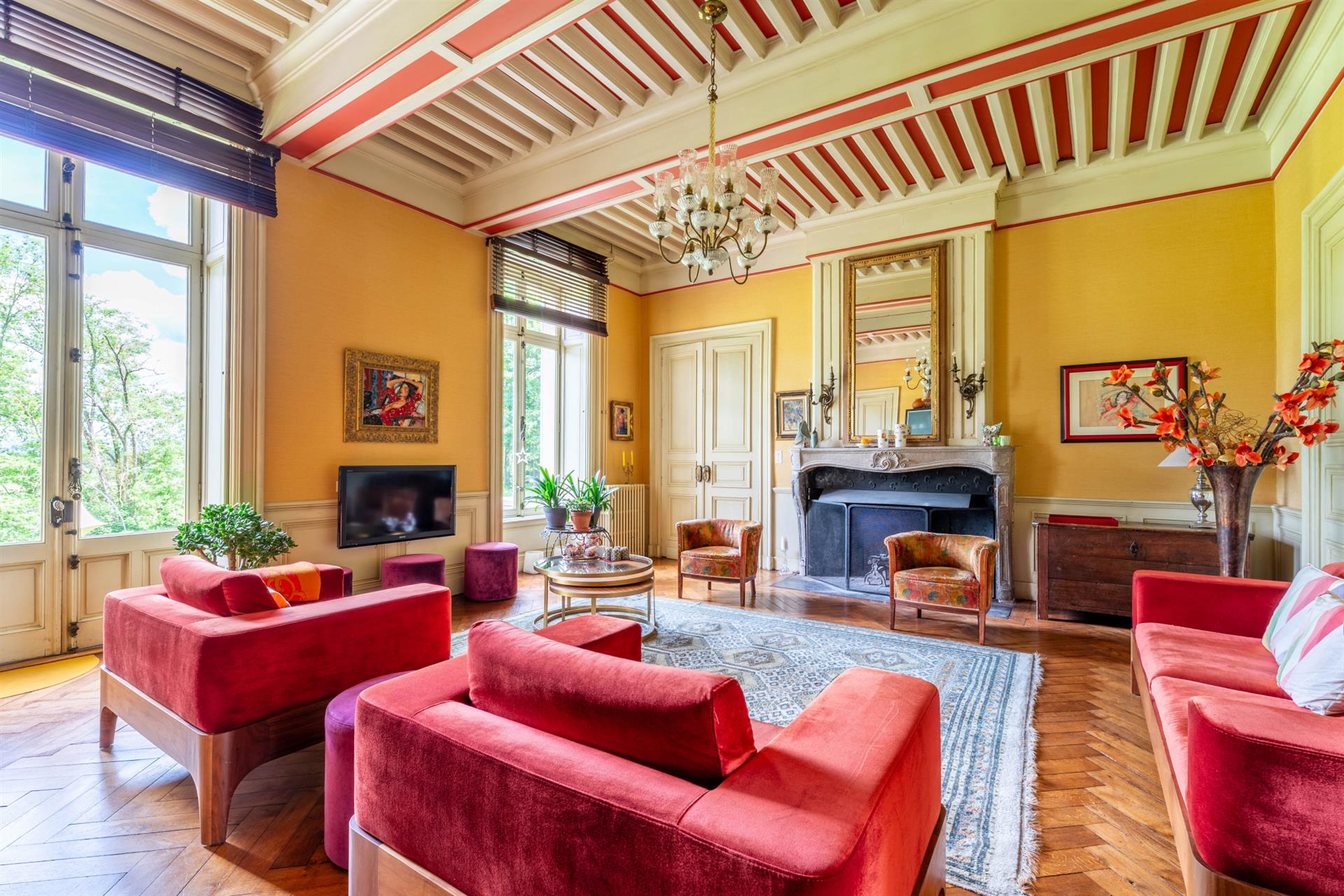 Superbe château du XVIIIe siècle sur son parc arboré