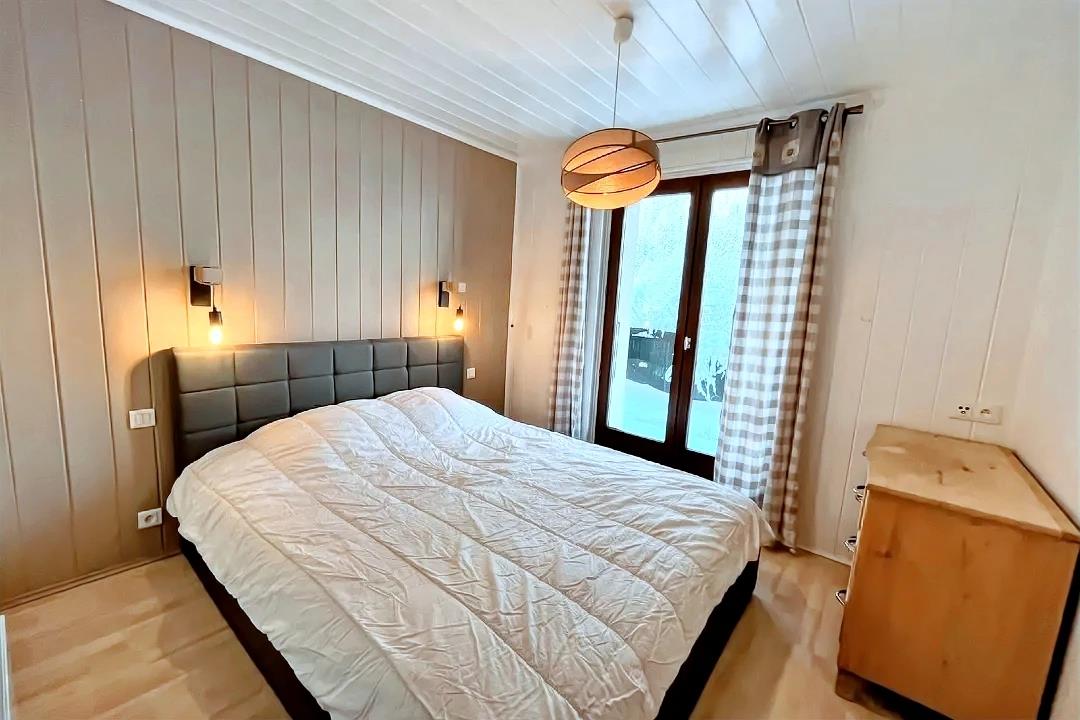 Cumpărare: Apartament (74390)