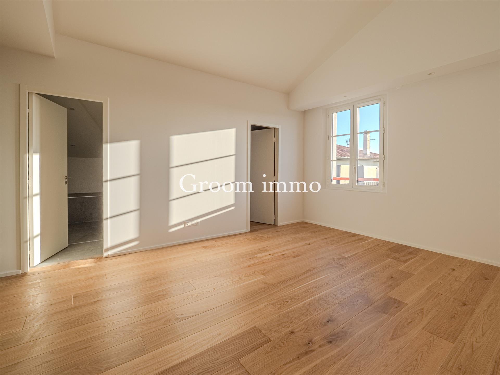 Compra: Vivenda (64200)