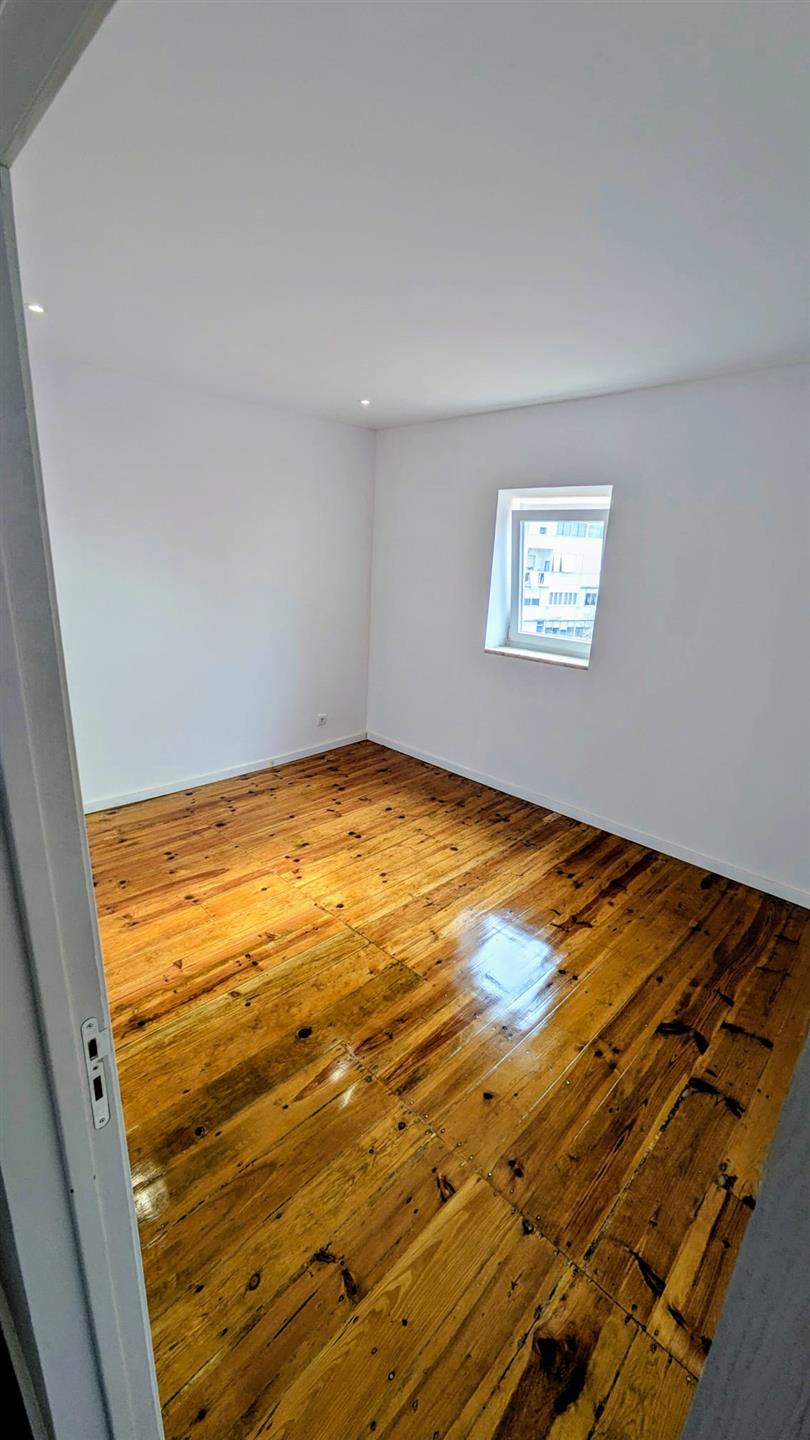 Compra: Apartamento (1500)