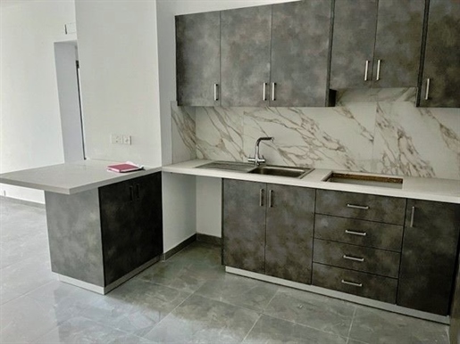2-Bedroom brand new apartment in Kato Polemidia