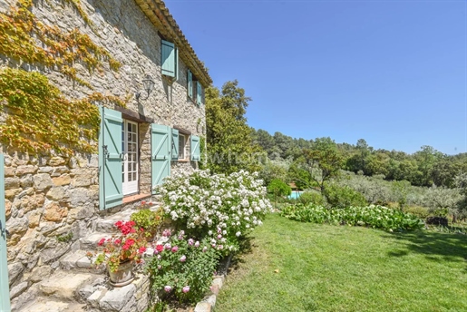 Authentic Stone House in Lorgues, Provence
