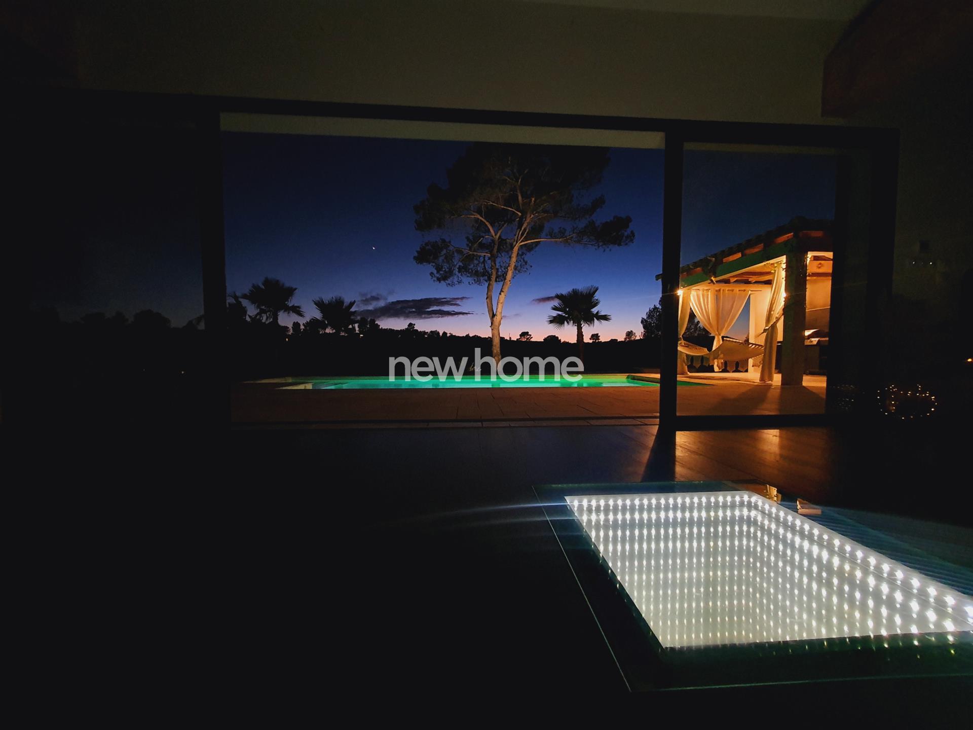 Moderne villa met uitzicht, zwembad en jacuzzi. - 24