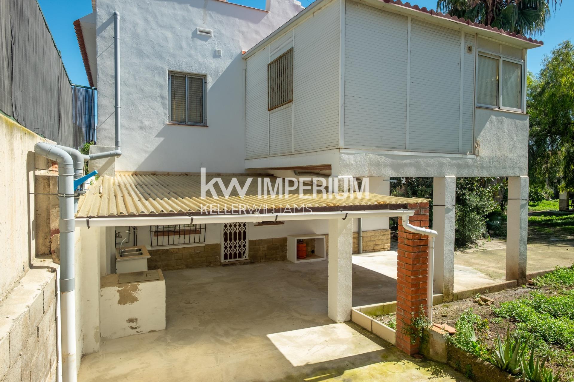 Purchase: House (43007)
