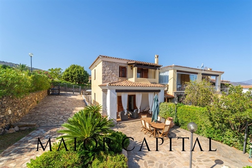 Casas adosadas en venta en Budoni, Tanaunella