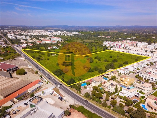 Grundstück für den Bau der Urbanisierung in Tavira