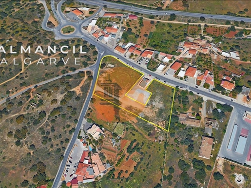 Terreno Urbano com 9.996 m2 para venda em Almancil em excelente localização