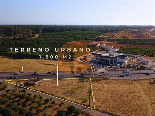 Terreno com uma ruina e viabilidade de construção de uma moradia com 300 m2 em São João da Venda, Lo