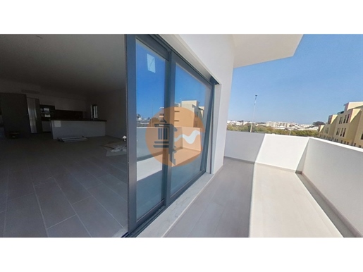 Apartment T2, New, with a fantastic orientation to the South in this fraction you can contemplate a