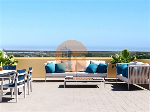 3 bedroom apartment, top floor, with private terrace and fabulous sea views, in a development with s