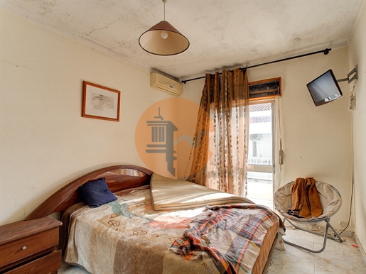 4-Schlafzimmer-Wohnung in mehr Lagerhaus in Vila Real de Santo António