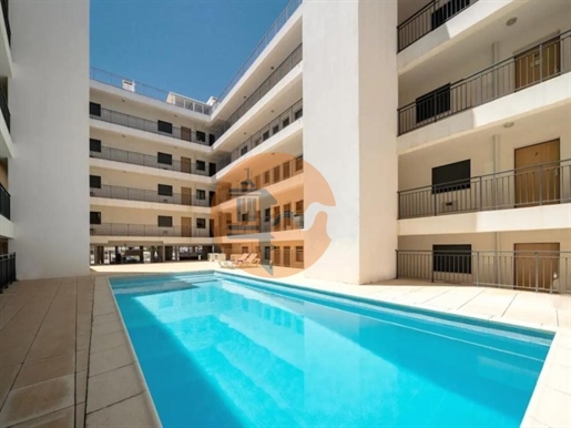 Appartamento con 2 camere da letto con piscina e parcheggio - Centro di Olhão