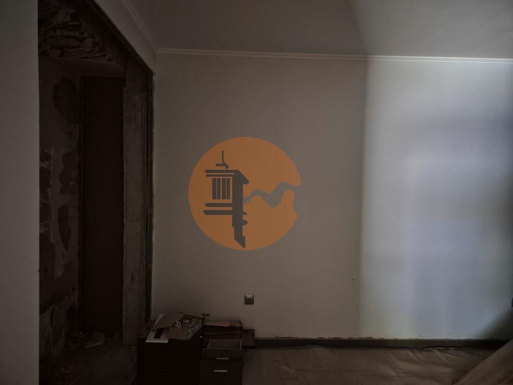 Charmant en verfijnd appartement met 1+1 slaapkamer in Vila Real de Santo António, gelegen op de bev