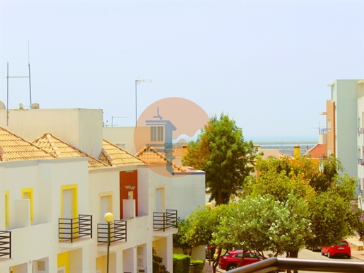 Apartamento de 3 dormitorios, con vista al mar, en una urbanización tranquila en la ciudad de Tavira