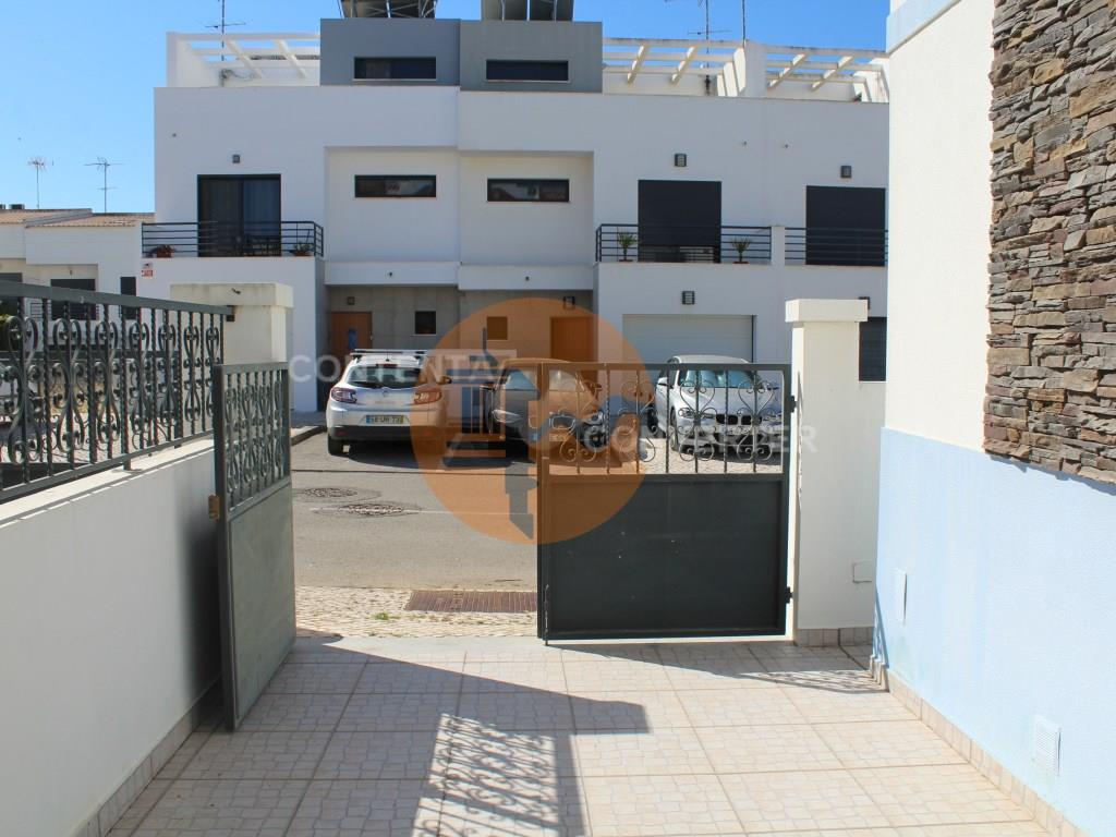 Maison T3+2 au cœur de Vila Nova de Cacela