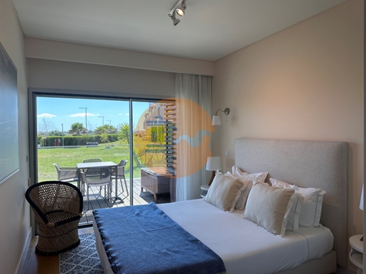 Piso de 1 dormitorio con terraza/piscina con vistas al río Tajo en Urb. Praia do Sal Lisboa Resort,