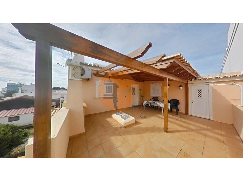 Casa de 5 dormitorios - 500m2 de la playa de Manta Rota - Terraza con vista al mar!
