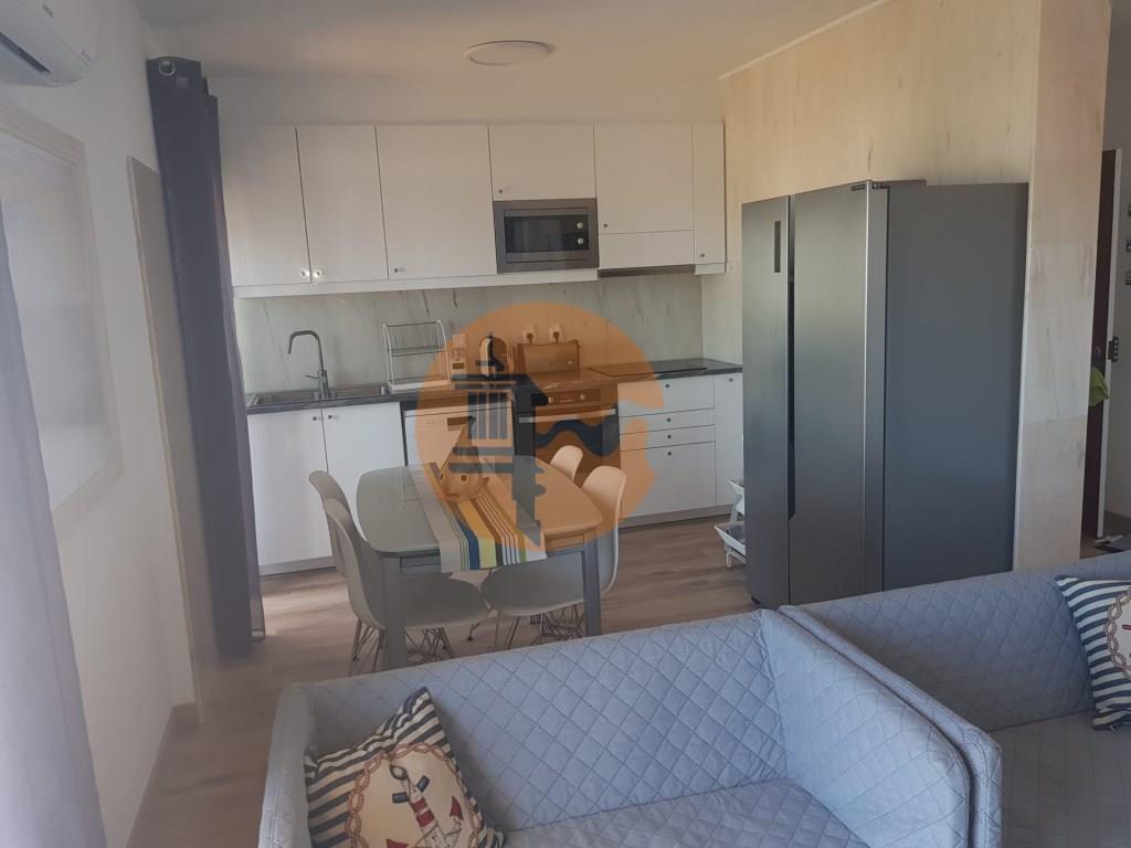 T2 with 23m2 terrace in Monte Gordo on the First Line, Sea View