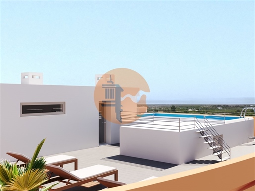 Apartamento T2 de r/c empreendimento com piscina em Tavira