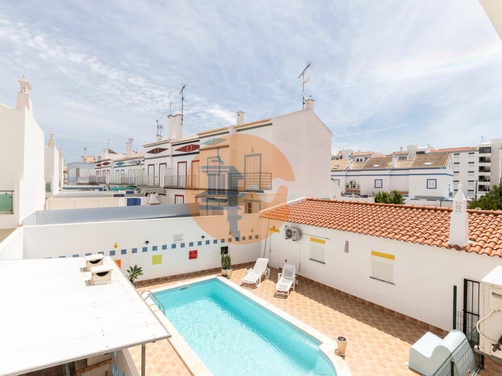 Gebäude - Haus - Mit Mehreren Wohnungen - Schwimmbad - In Manta Rota - Vila Nova De Cacela - Vrsa -