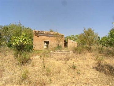 Земельный участок площадью 5 гектаров с руинами в Гуйе, Албуфейра