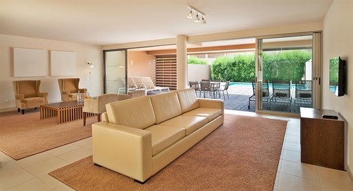 Luxury 4 Bedroom Villa with Private Pool and Garden in Salgados