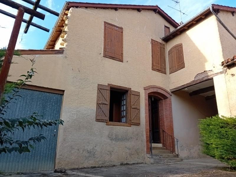 Maison en pierre coeur village