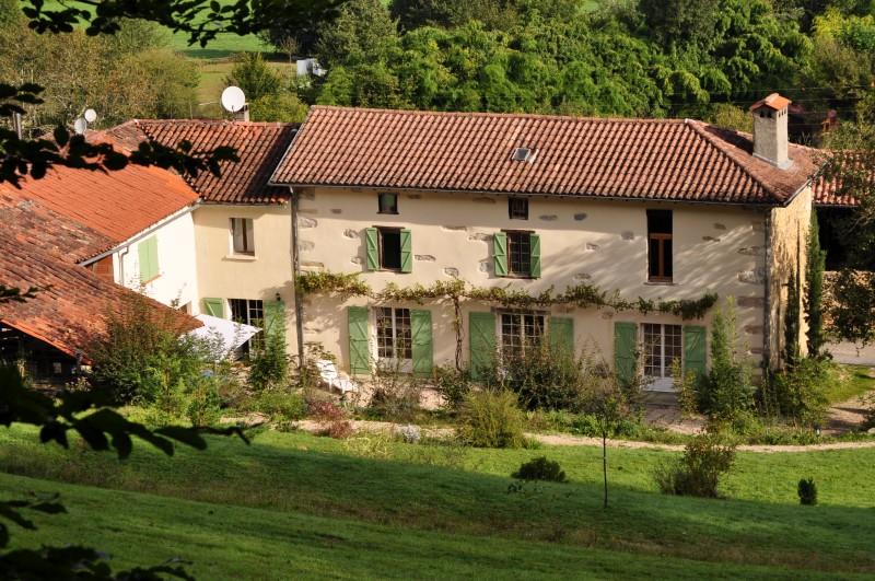 Old house completely renovated into guest rooms