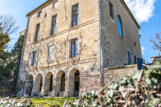 Schönes Gebäude im Herzen von Prayssas