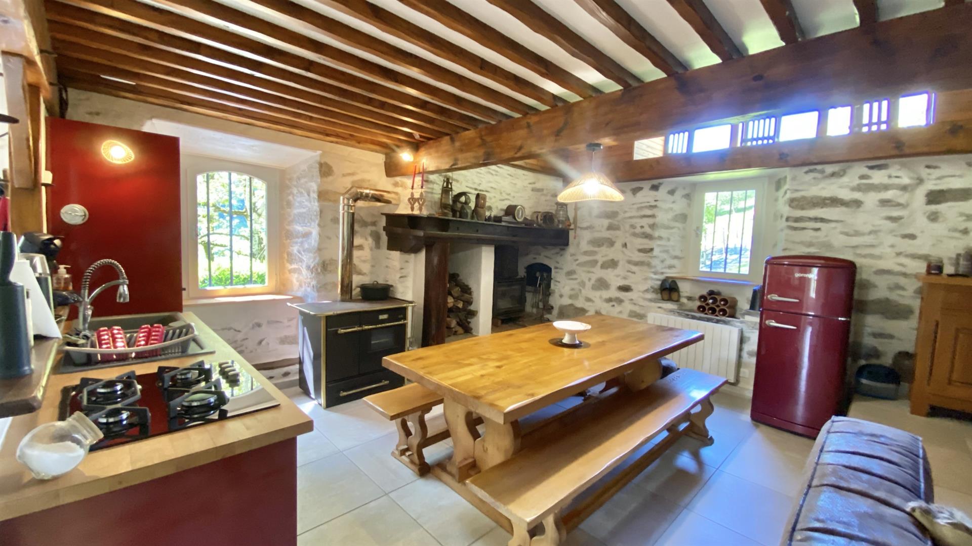 Set of 3 renovated barns in the Val D'azun