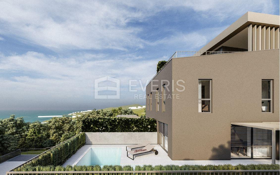 Kostrena, semi-detached house 198 m2 in new building with sea view
