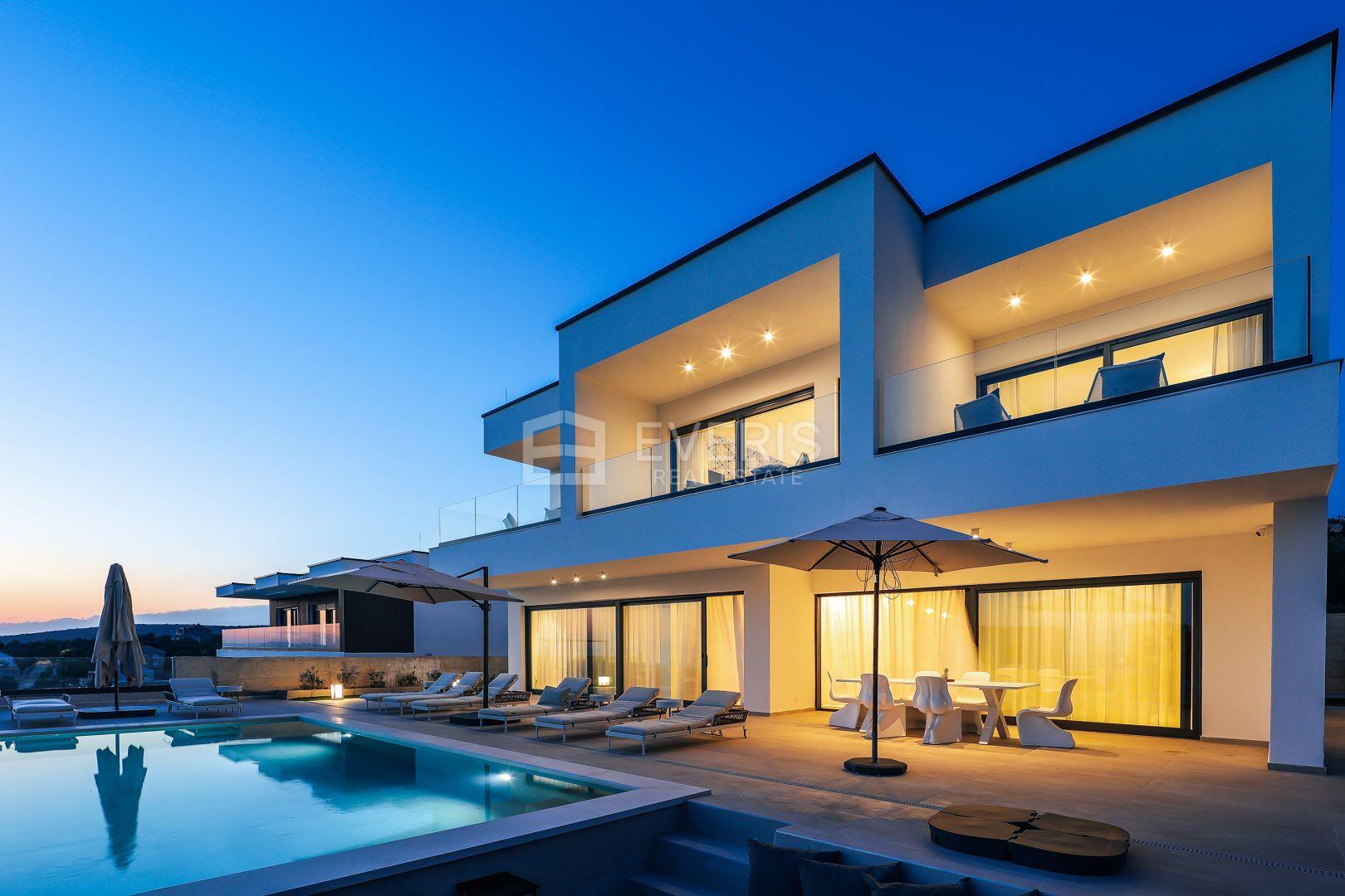 Island of Pag, Novalja, luxury villa with pool and sea view