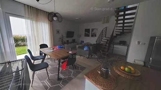 Krk, two-story apartment with garden and sea view!