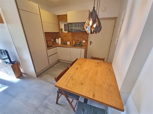 Njivice, two-bedroom apartment near the sea!