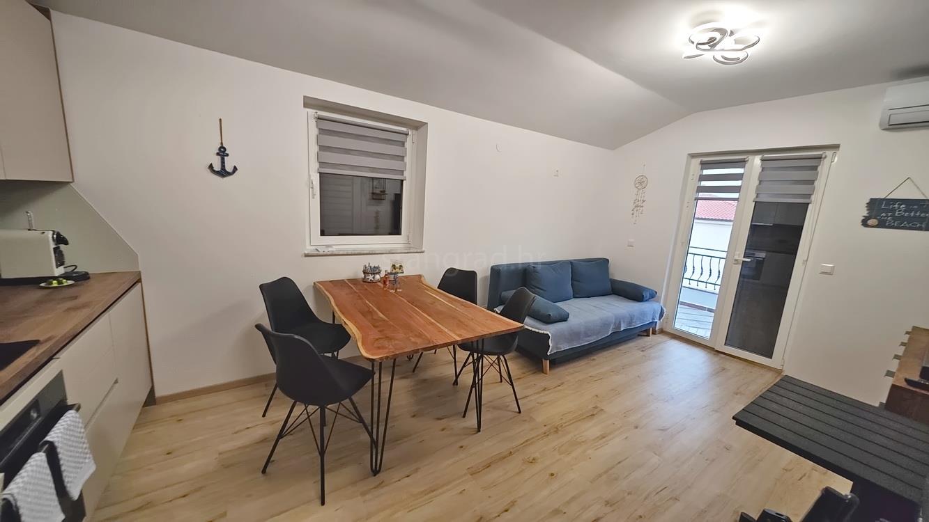 Krk, completely renovated and furnished apartment near the center!