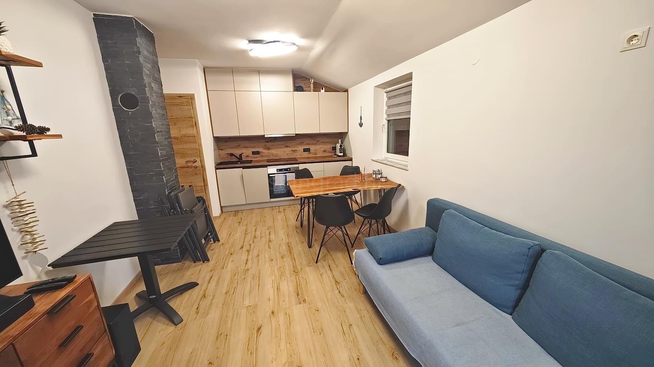 Krk, completely renovated and furnished apartment near the center!