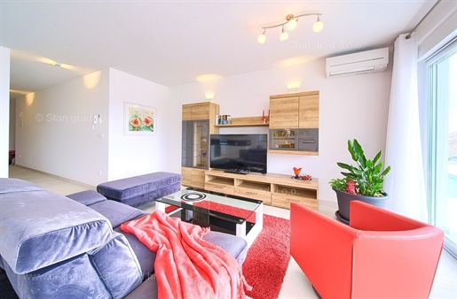 Krk area, apartment on the ground floor with a garden!