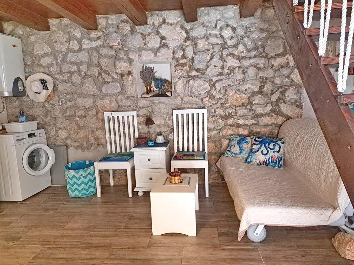 Krk, stone house near the sea and the city center!