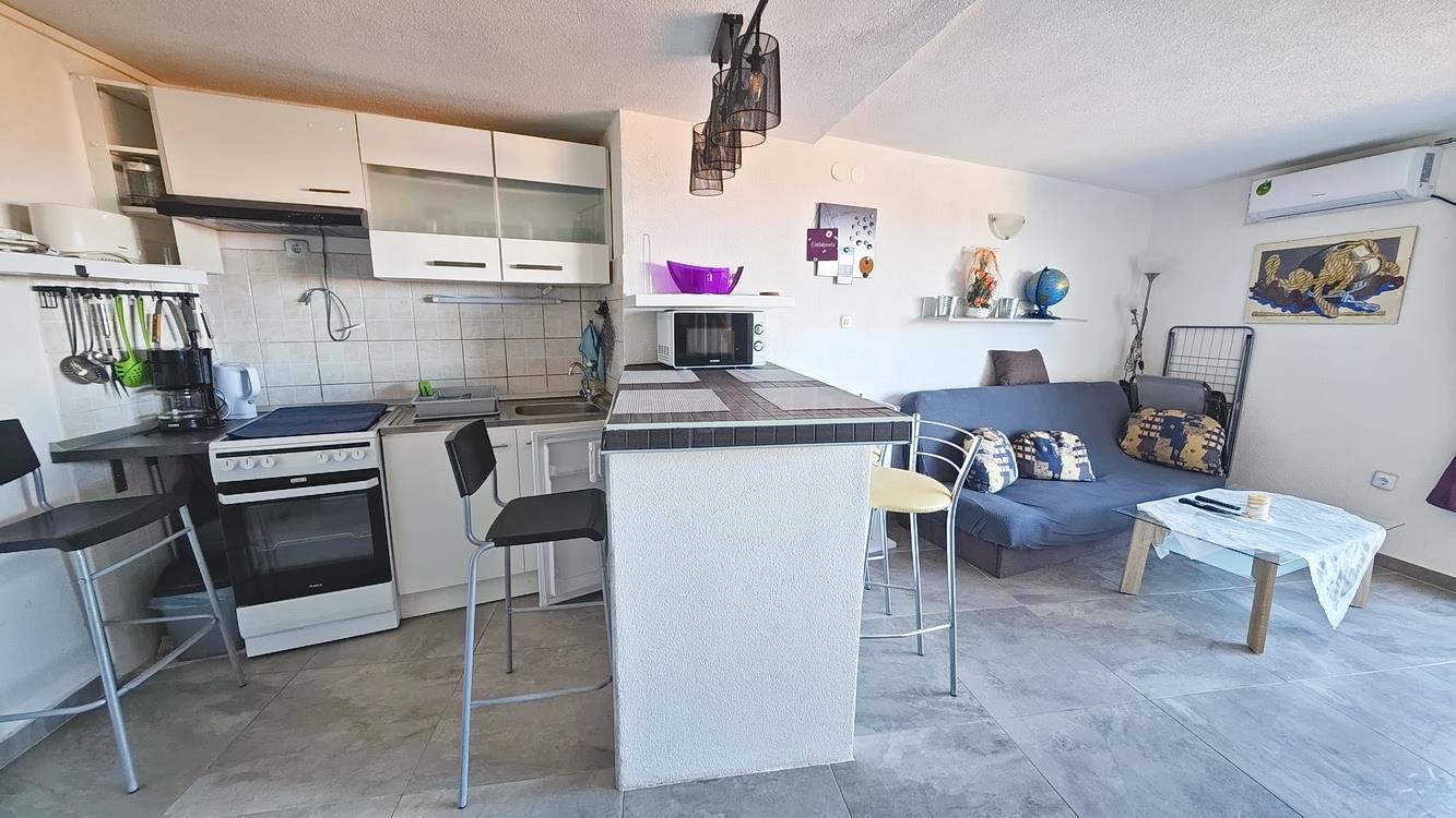 Malinska, duplex apartment near the center and the sea! Great location!