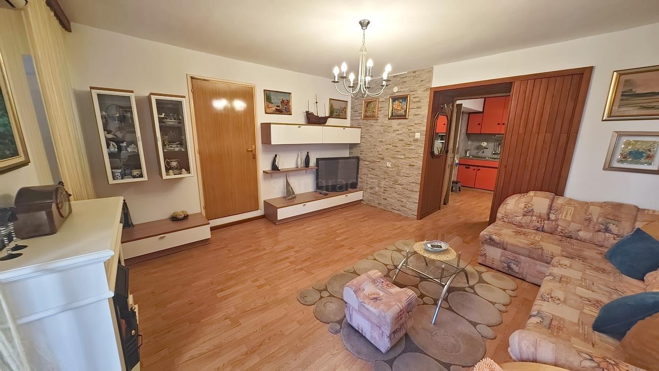 Omišalj, terraced house with garden and parking!