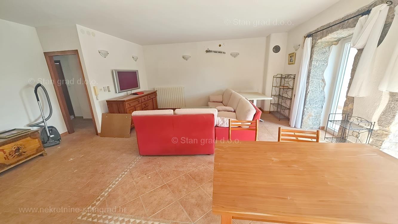 Krk, surroundings, furnished apartment on the ground floor with a pool!