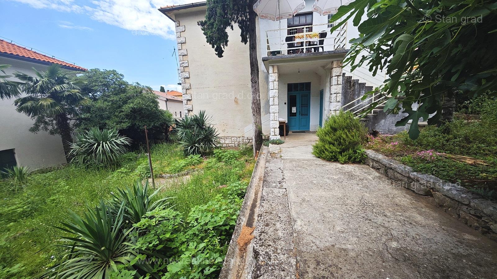 Crikvenica, apartment on the ground floor, second row to the sea! Opportunity!
