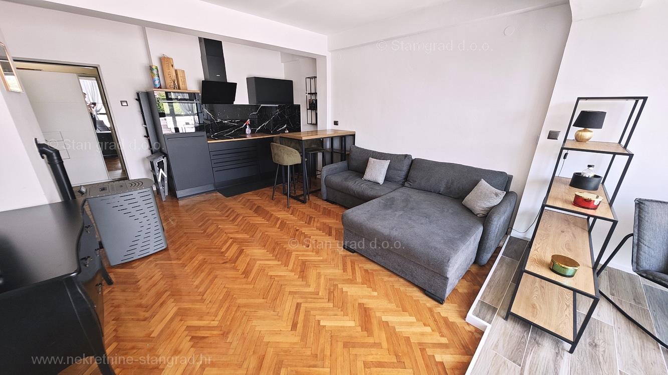 Crikvenica center, newly renovated apartment in an excellent location!