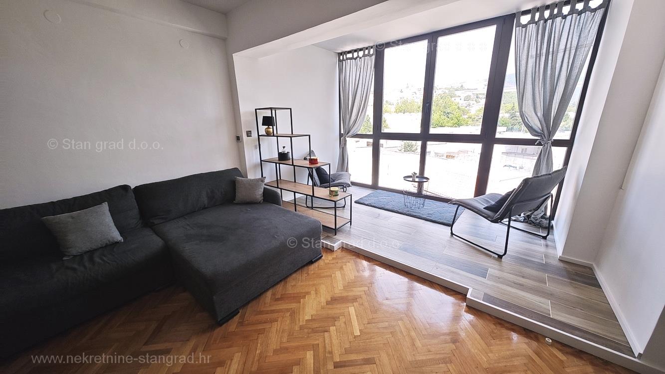 Crikvenica center, newly renovated apartment in an excellent location!