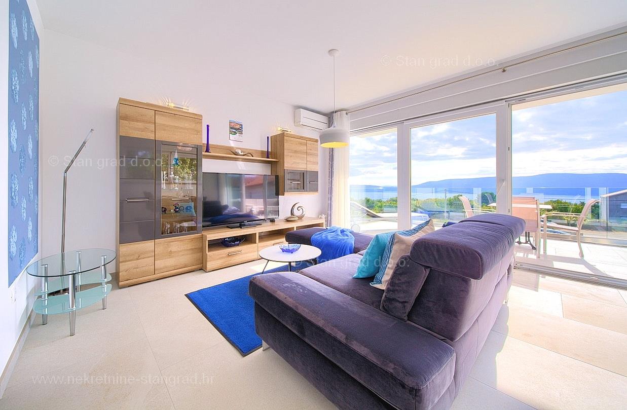 Krk area, apartment on the 1st floor with a sea view!